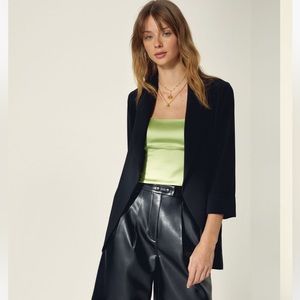 Aritzia Black Blazer